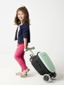 medium-micro_luggage_junior_instagram_carousel_6.jpg